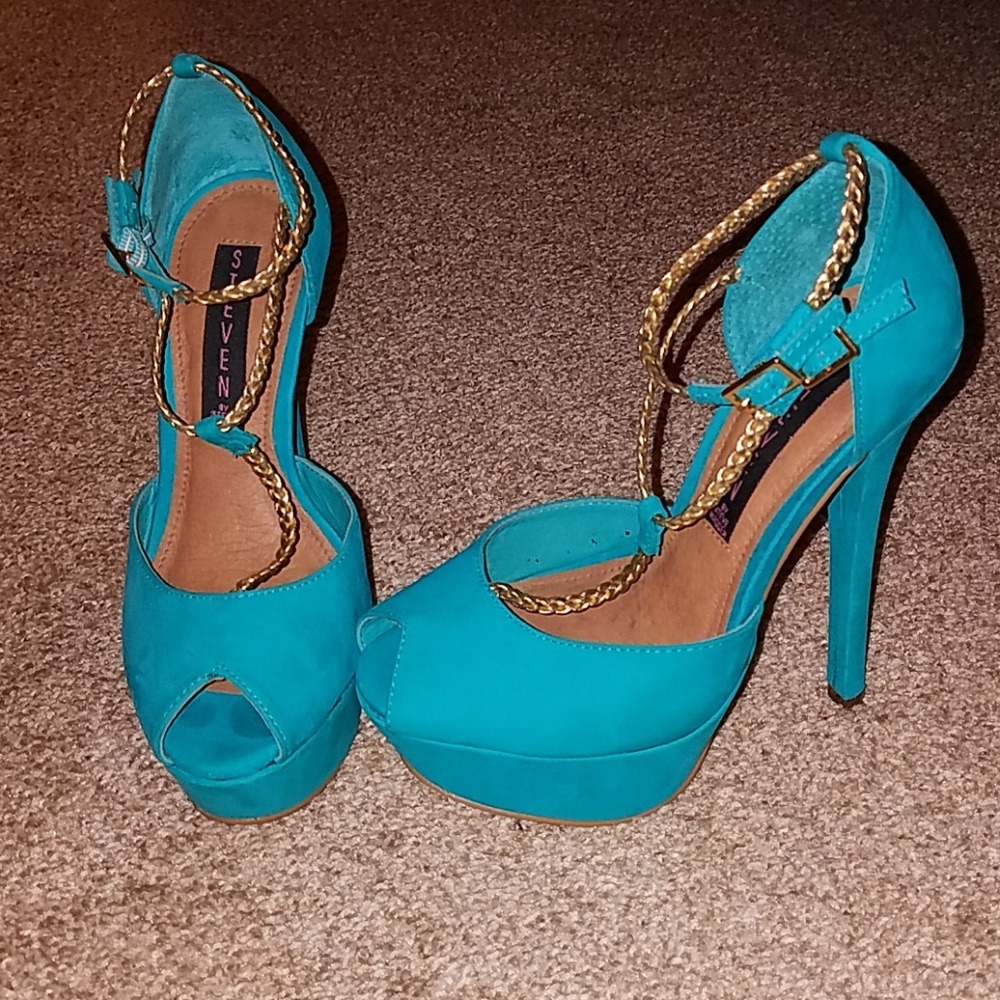Steve Madden Pumps